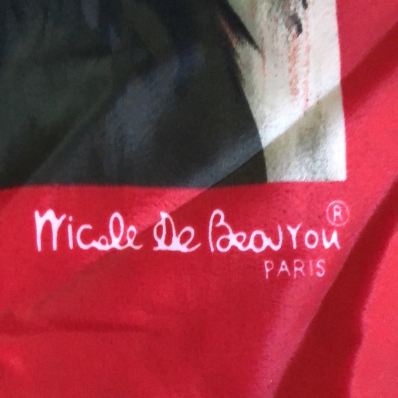 SCARF PARIS FRIENDS GATHERING NICOLE DE BEAUVOIR - Picture 5 of 16